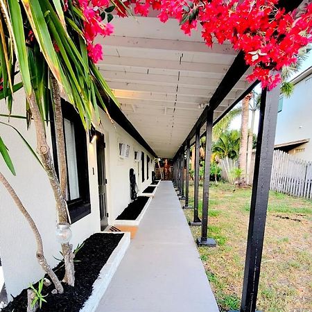 Beach Bungalows By The Sea 3 Коко Бийч Екстериор снимка