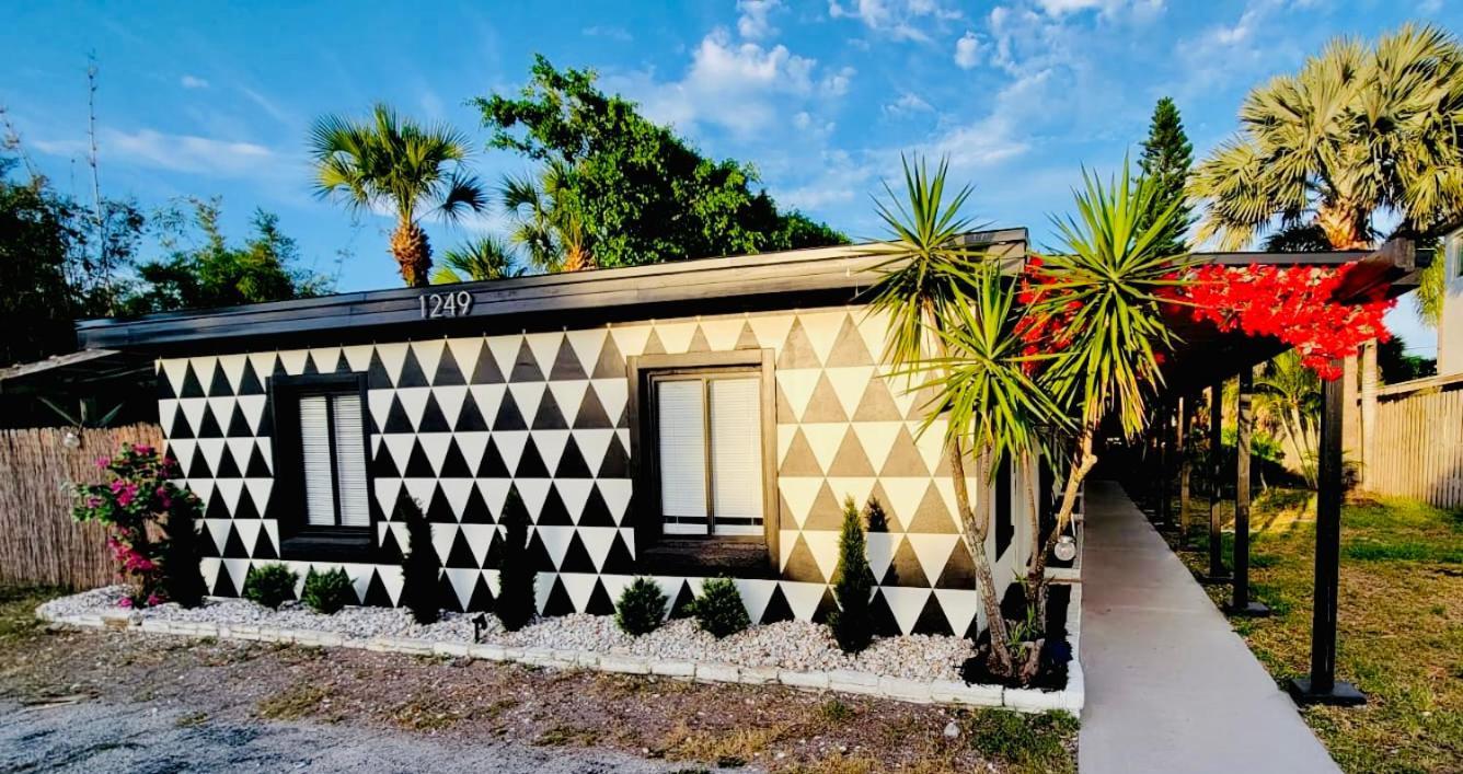 Beach Bungalows By The Sea 3 Коко Бийч Екстериор снимка